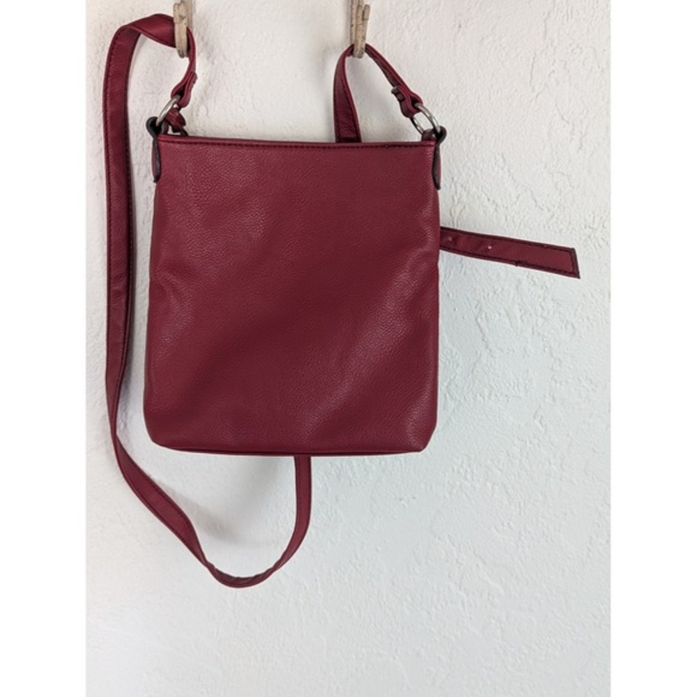Nine West Crossbody Bag Chili Red Berry Faux Leather Purse Top Zip Small Handbag - Picture 4 of 6